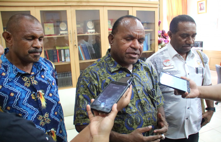 Pemprov Segera Diskusikan Kelanjutan Kuliah Mahasiswa Papua di Palu